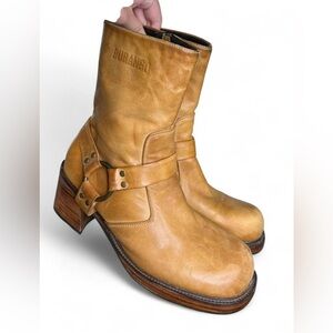 Vintage Durango Camel Leather Ankle Boots